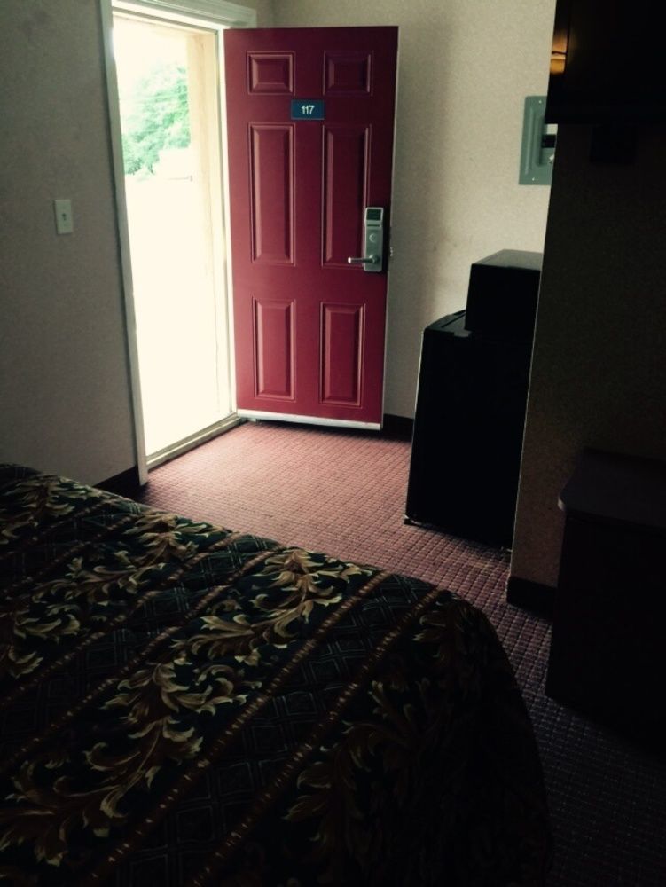 Skyview Motor Inn Johnston Bagian luar foto